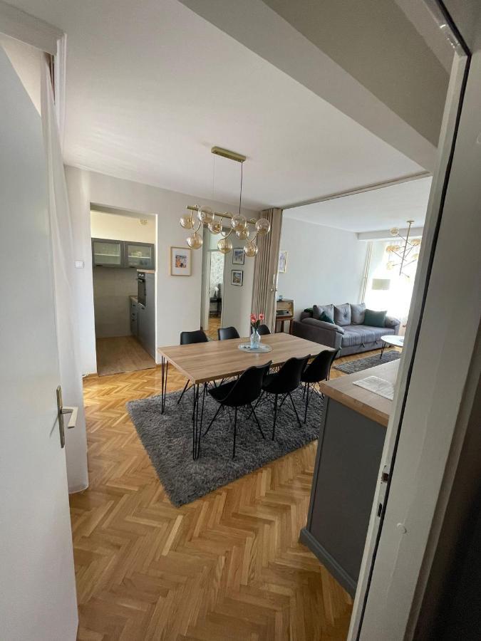 Apartman Filip Lux City Center Нови пазар Екстериор снимка